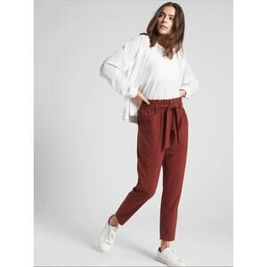 Athleta Skyline Pants Womens 4 Rust Red Ruffled Paperbag Waist Tied Belt Stretch